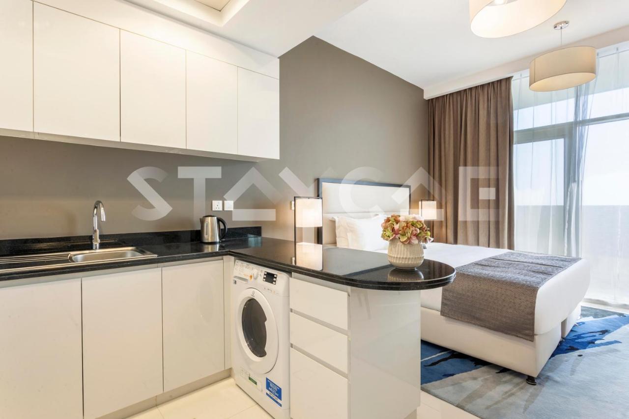 Staycae Holiday Homes - Tower 108 Дубай Экстерьер фото